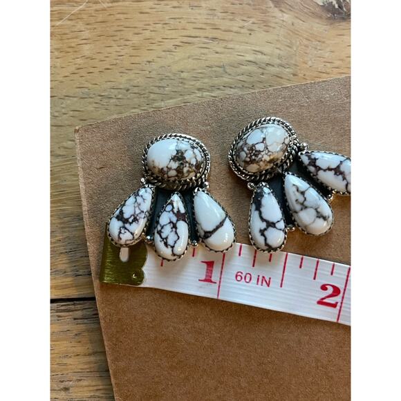 WILD HORSE Sterling Silver Cluster Earrings Southwest Statement Studs - Picture 7 of 8